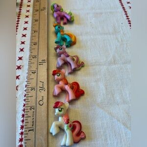 My Little Pony Lot of 5 Collectible Mini-Figures Kids Toys Gifts